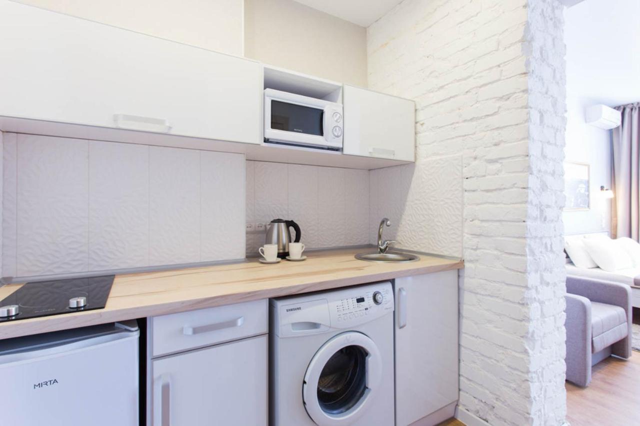 Modern Studio Beside Metro Yaroslava Mudroho, Universytet - Chernyshevska Str 95-7 Charków Zewnętrze zdjęcie