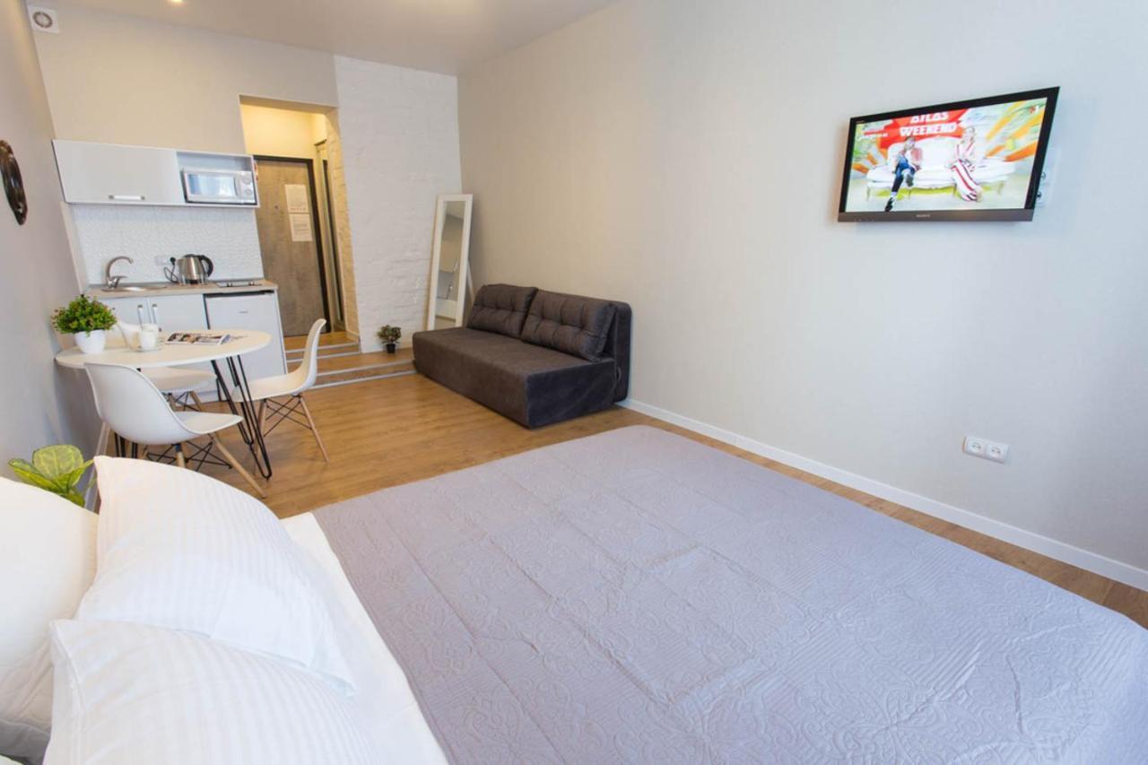 Modern Studio Beside Metro Yaroslava Mudroho, Universytet - Chernyshevska Str 95-7 Charków Zewnętrze zdjęcie