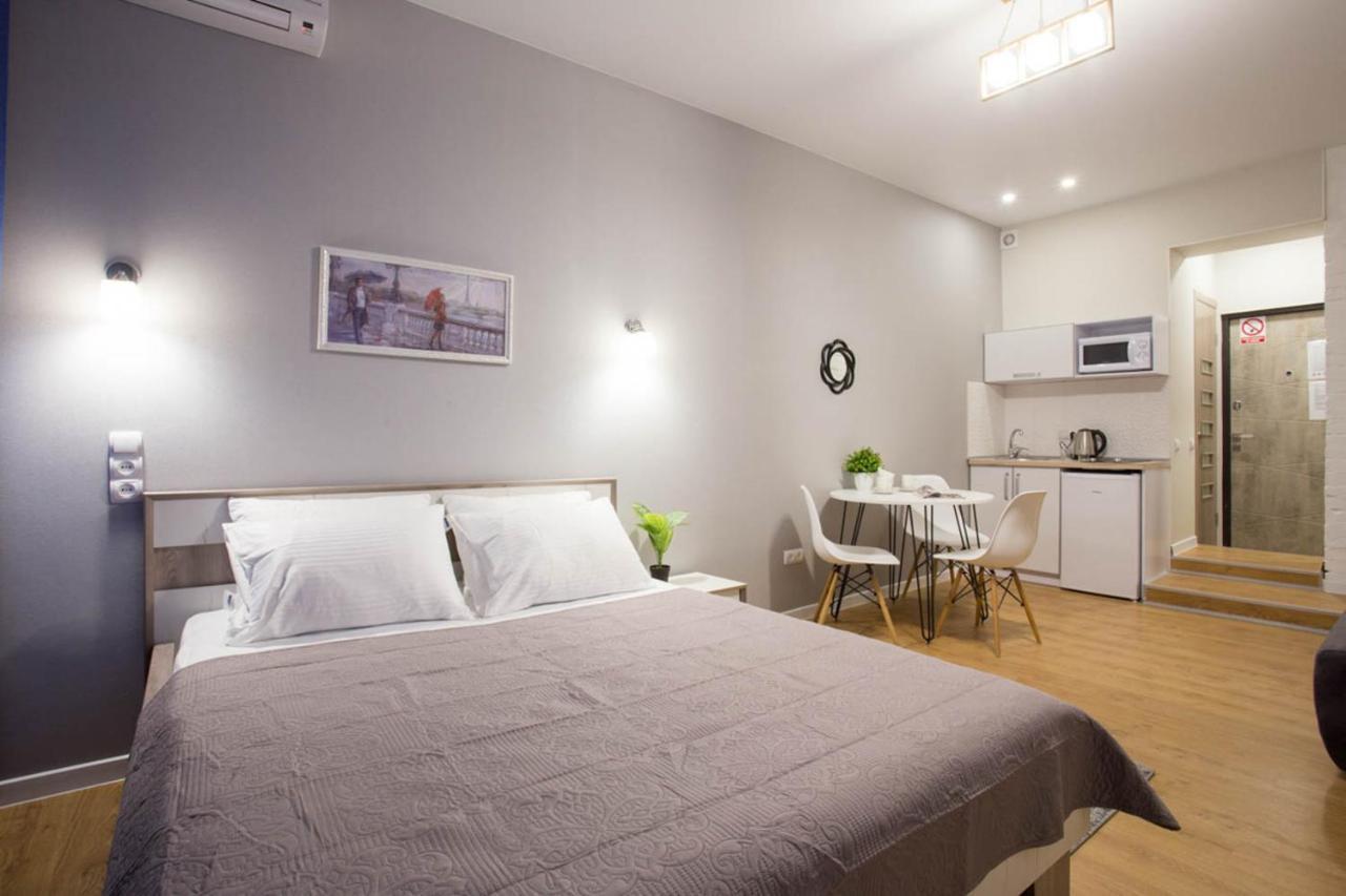 Modern Studio Beside Metro Yaroslava Mudroho, Universytet - Chernyshevska Str 95-7 Charków Zewnętrze zdjęcie