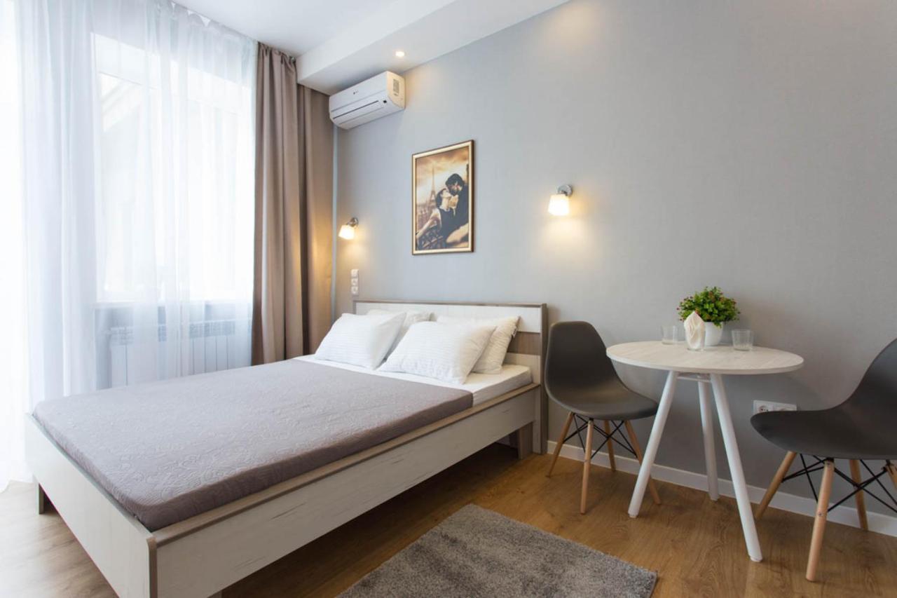 Modern Studio Beside Metro Yaroslava Mudroho, Universytet - Chernyshevska Str 95-7 Charków Zewnętrze zdjęcie