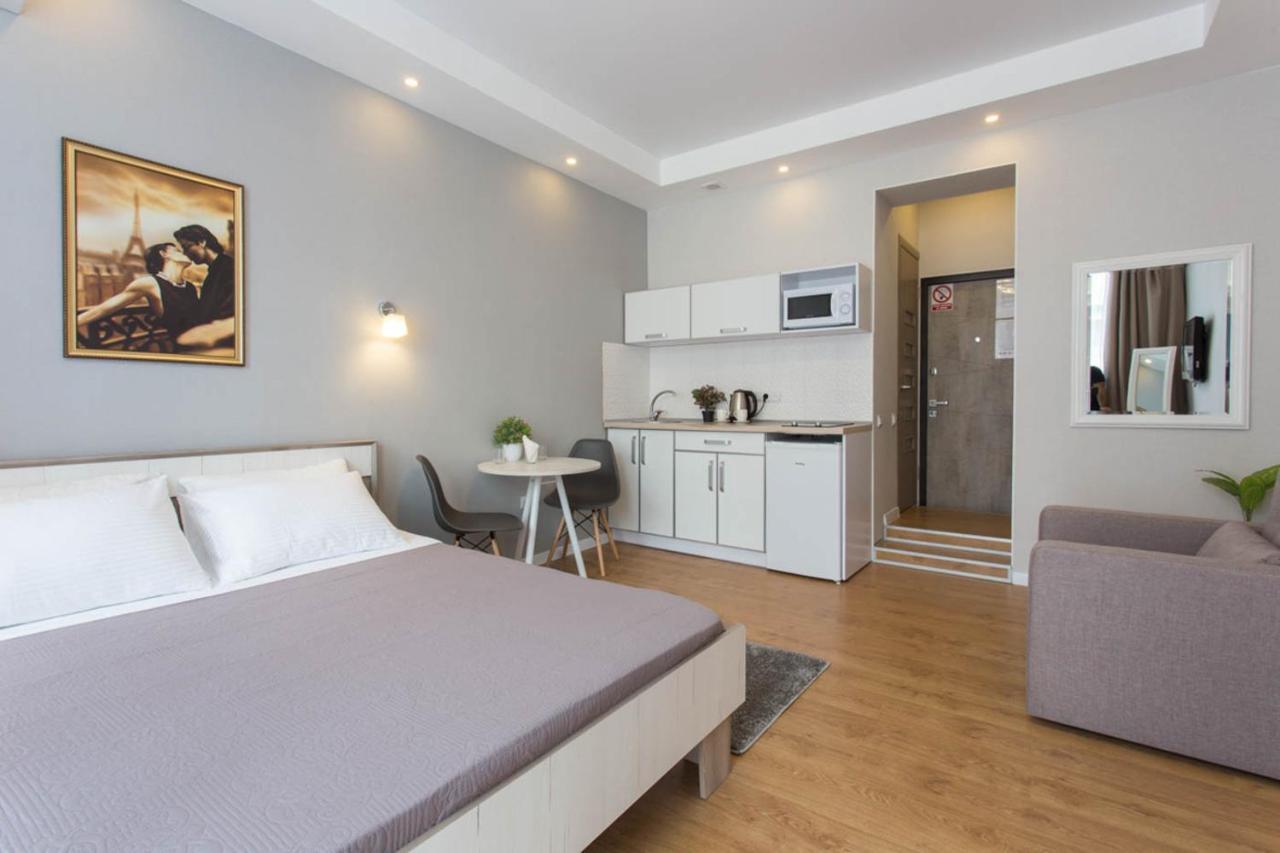 Modern Studio Beside Metro Yaroslava Mudroho, Universytet - Chernyshevska Str 95-7 Charków Zewnętrze zdjęcie