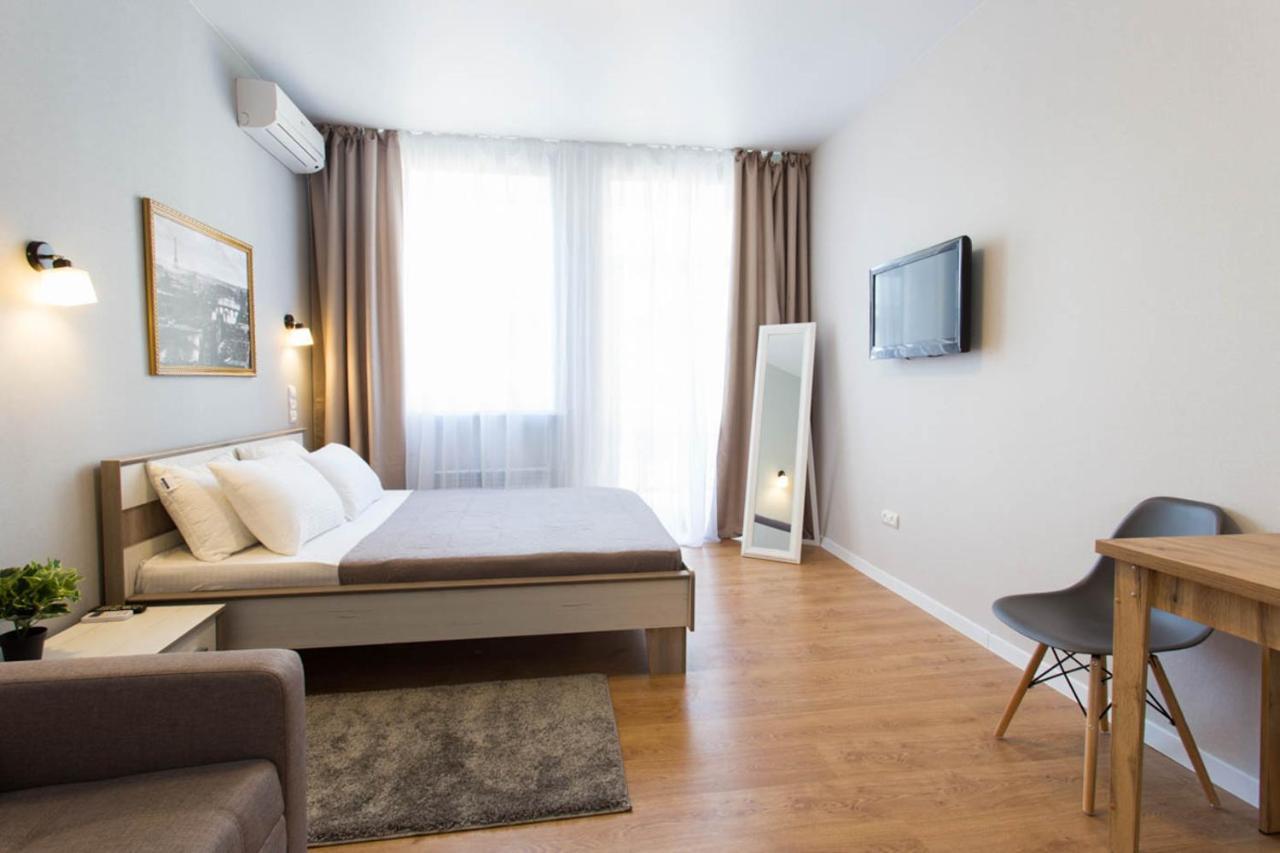 Modern Studio Beside Metro Yaroslava Mudroho, Universytet - Chernyshevska Str 95-7 Charków Zewnętrze zdjęcie