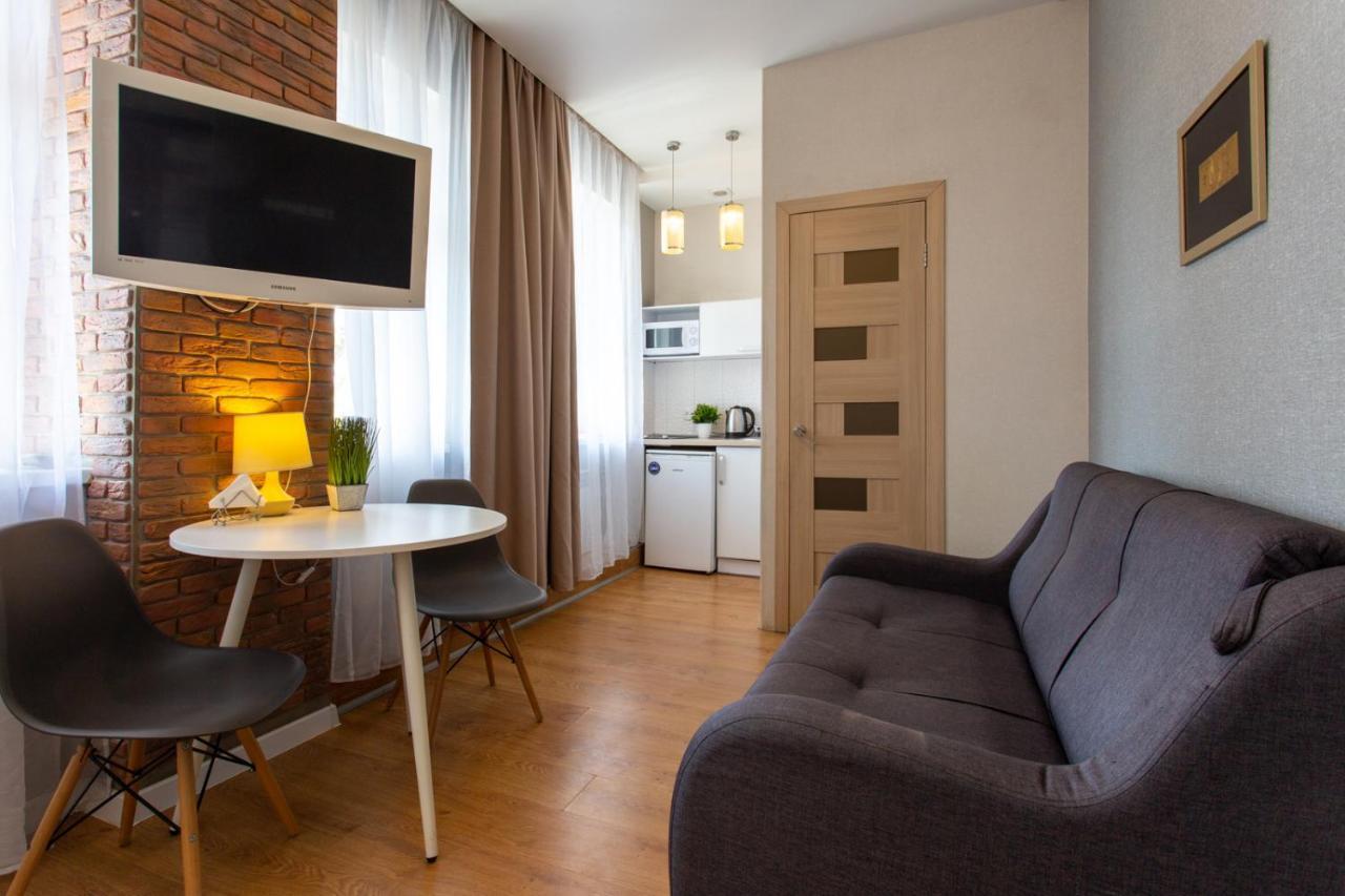 Modern Studio Beside Metro Yaroslava Mudroho, Universytet - Chernyshevska Str 95-7 Charków Zewnętrze zdjęcie